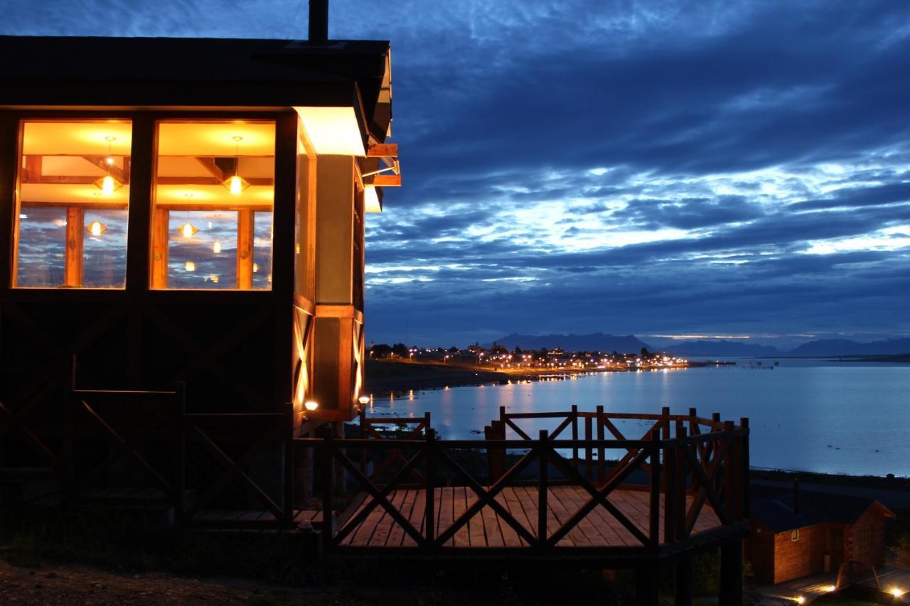 Weskar Lodge Hotel Puerto Natales Exteriör bild
