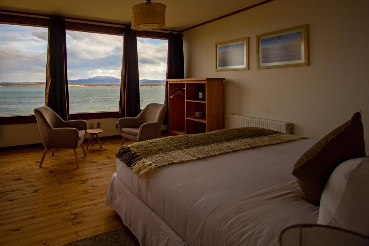 Weskar Lodge Hotel Puerto Natales Exteriör bild