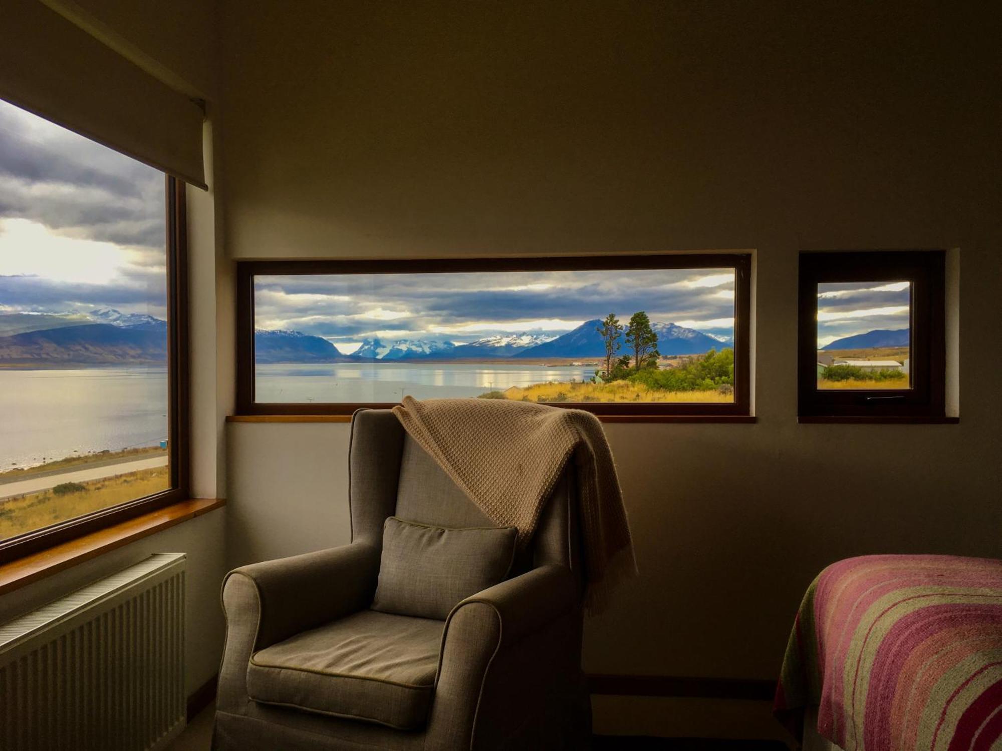 Weskar Lodge Hotel Puerto Natales Exteriör bild