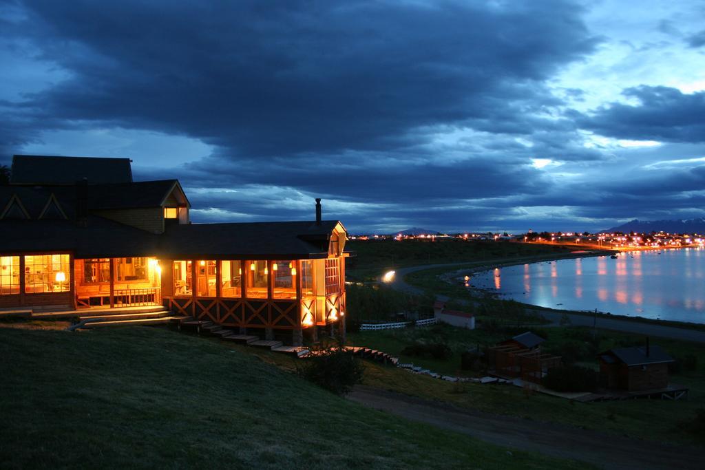 Weskar Lodge Hotel Puerto Natales Exteriör bild